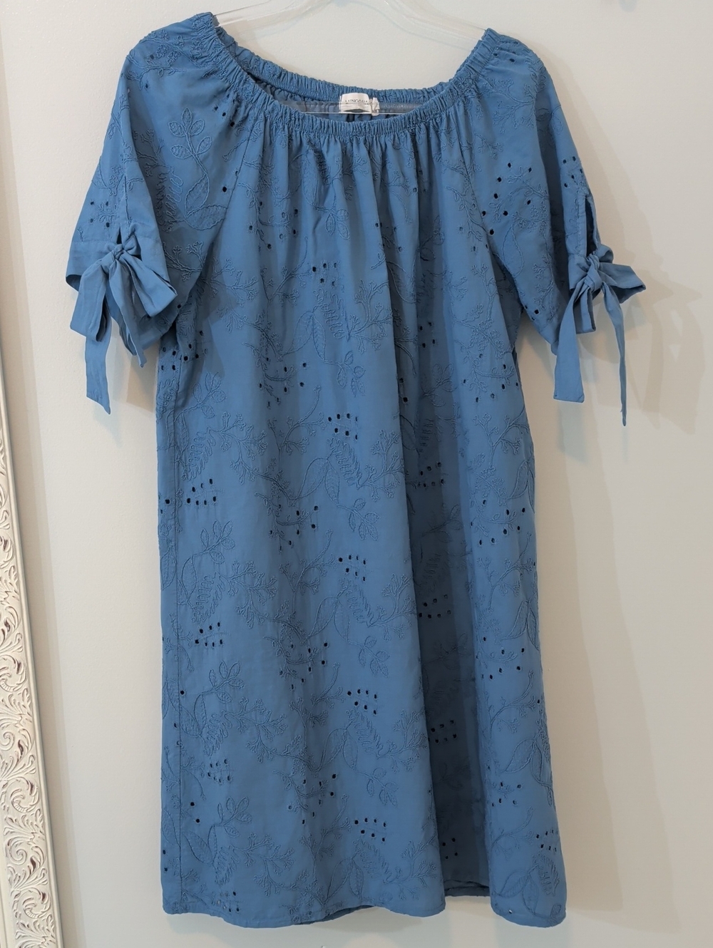 Lungo L'arno Blue Eyelet Embroidered Tie-Sleeve Italian Cotton Dress L